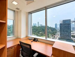 UE Square (D9), Office #630600731
